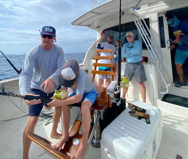 All in yatch papagayo