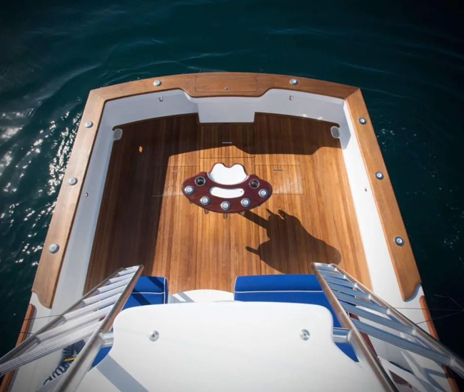 Pacific Fly yacht Los Suenos