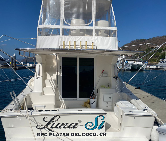 Silverton yacht costa rica