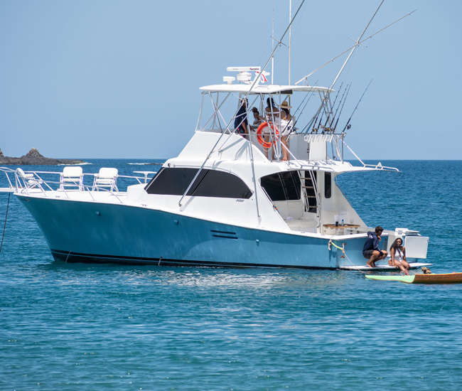 Lupo yatch costa rica