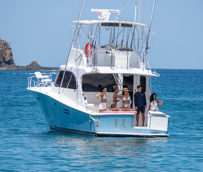 Lupo yatch costa rica