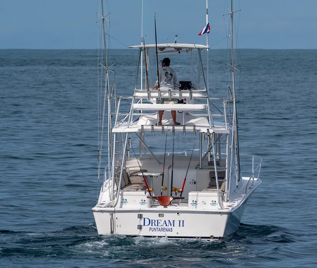 Dream II yacht Los Suenos