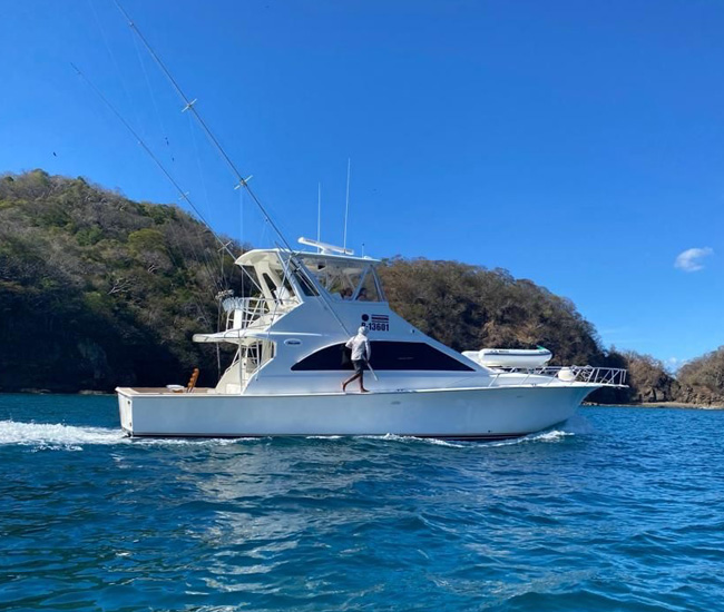 All in yatch papagayo